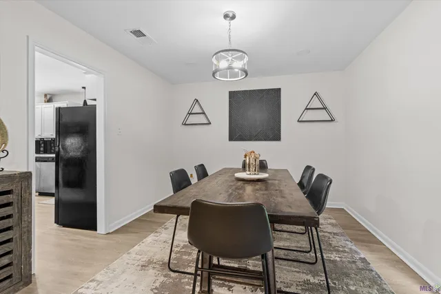 $370,000 | 7127 Burtcliff Drive, Baton Rouge, LA 70818