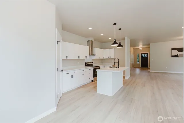 $634,500 | 7590 East Idaho Street, Port Orchard, WA 98366