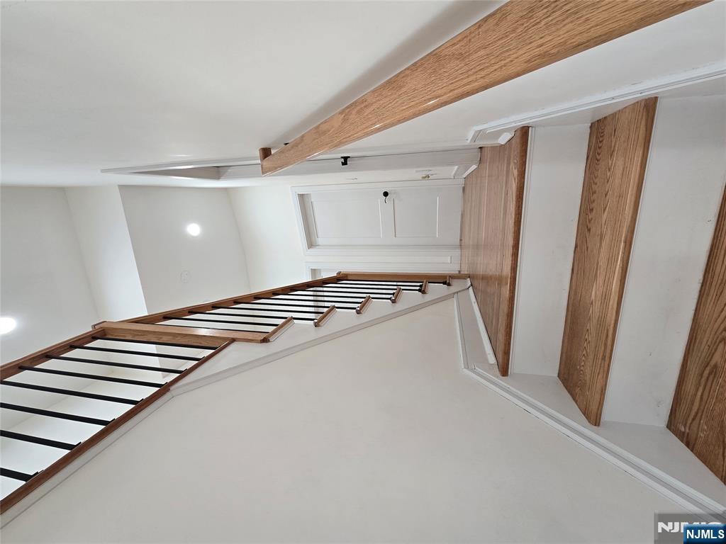 38 Bobbink Terrace East Rutherford, NJ 07073 - Photo 9 of 22