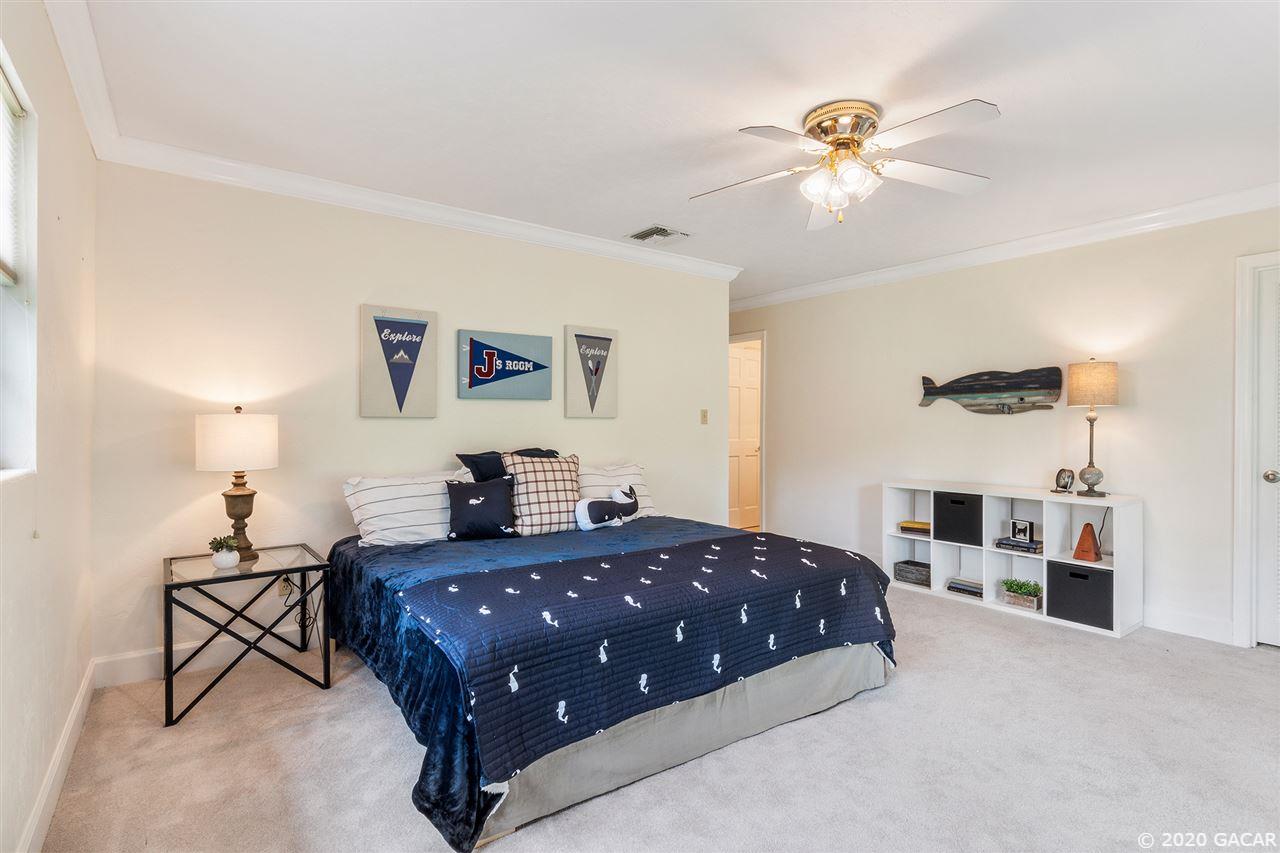 6726 Southwest 35th Way Gainesville, FL 32608 - Photo 21 of 27