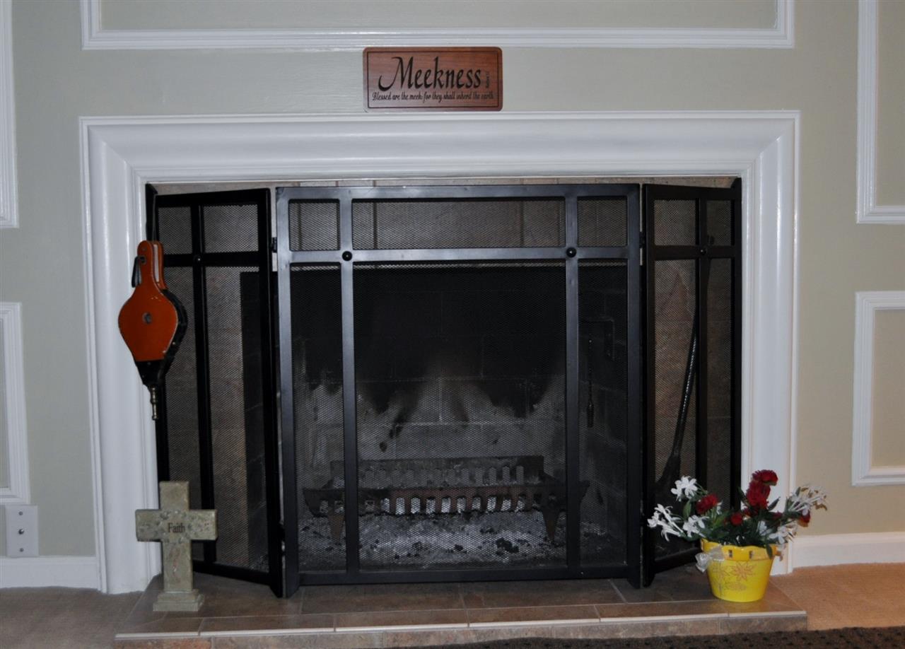 207 Egbert Road Goshen, IN 46526 - Photo 5 of 21 Gallery Image 5