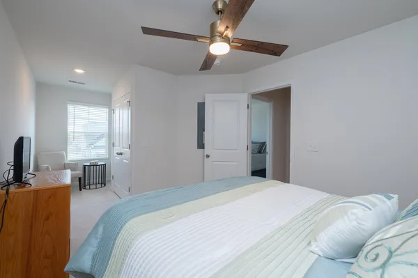 $275,000 | 10 Leander Drive, Greer, SC 29651