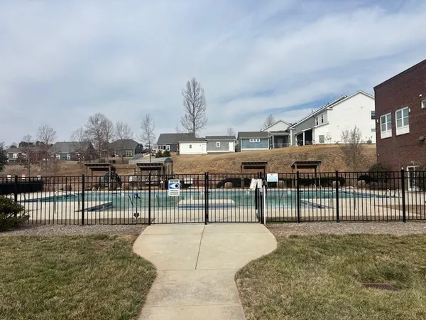 $275,000 | 10 Leander Drive, Greer, SC 29651