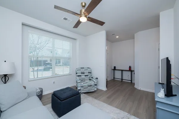 $275,000 | 10 Leander Drive, Greer, SC 29651