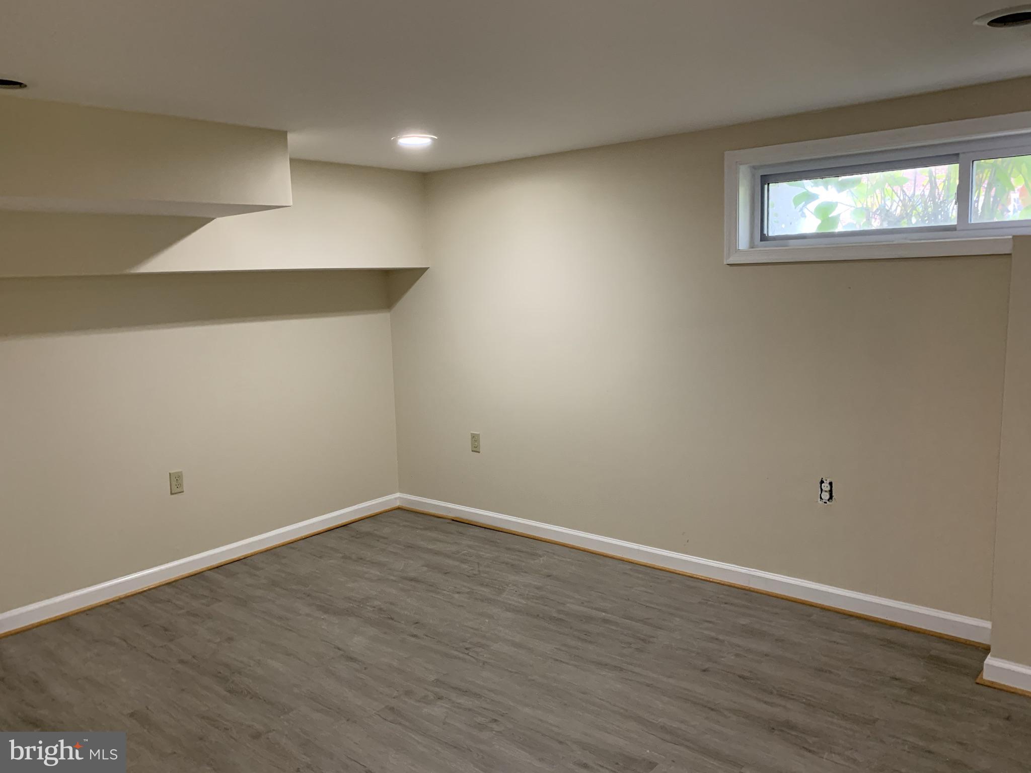 4838 Greencrest Road Baltimore, MD 21206 - Photo 13 of 21 Family Room in lower level