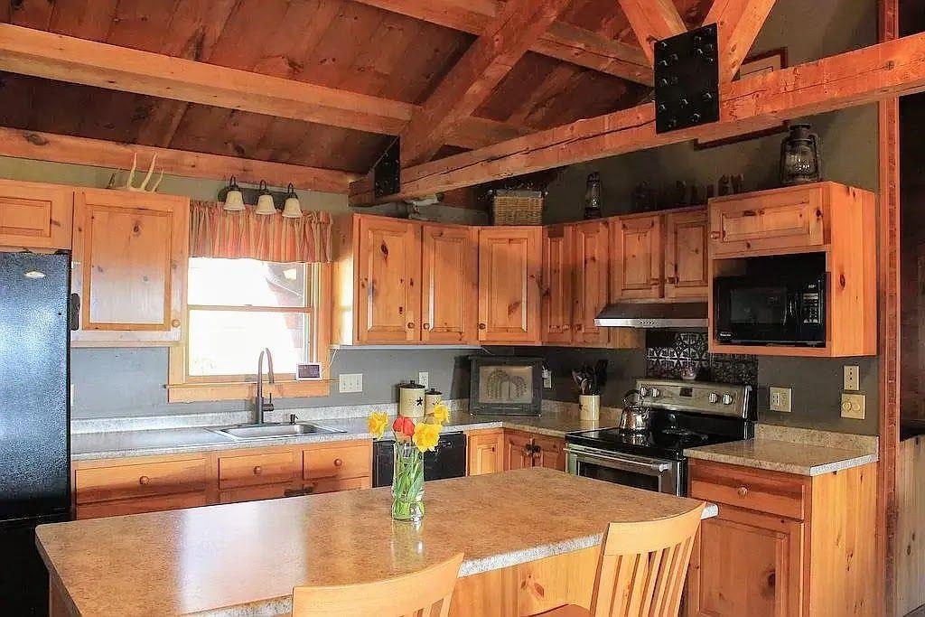 418 Fox Ridge Road Littleton, NH 03561 - Photo 8 of 31