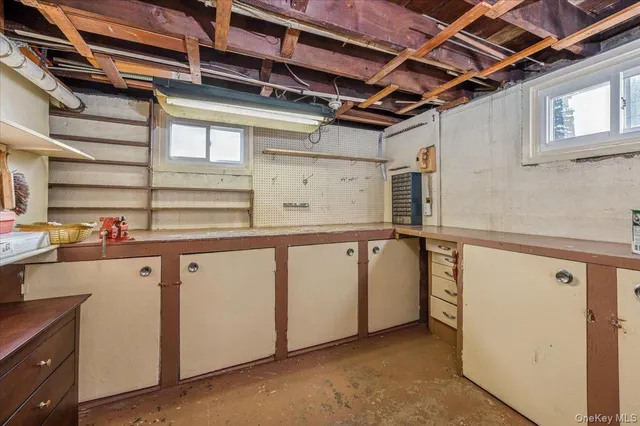 $895,000 | 96 Anderson Avenue, Scarsdale, NY 10583