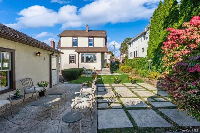 $895,000 | 96 Anderson Avenue, Scarsdale, NY 10583