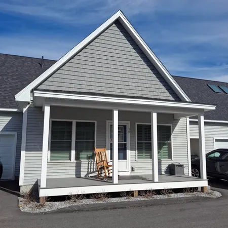 $399,900 | 16 Viking Lane, Unit 6, Westbrook, ME 04092