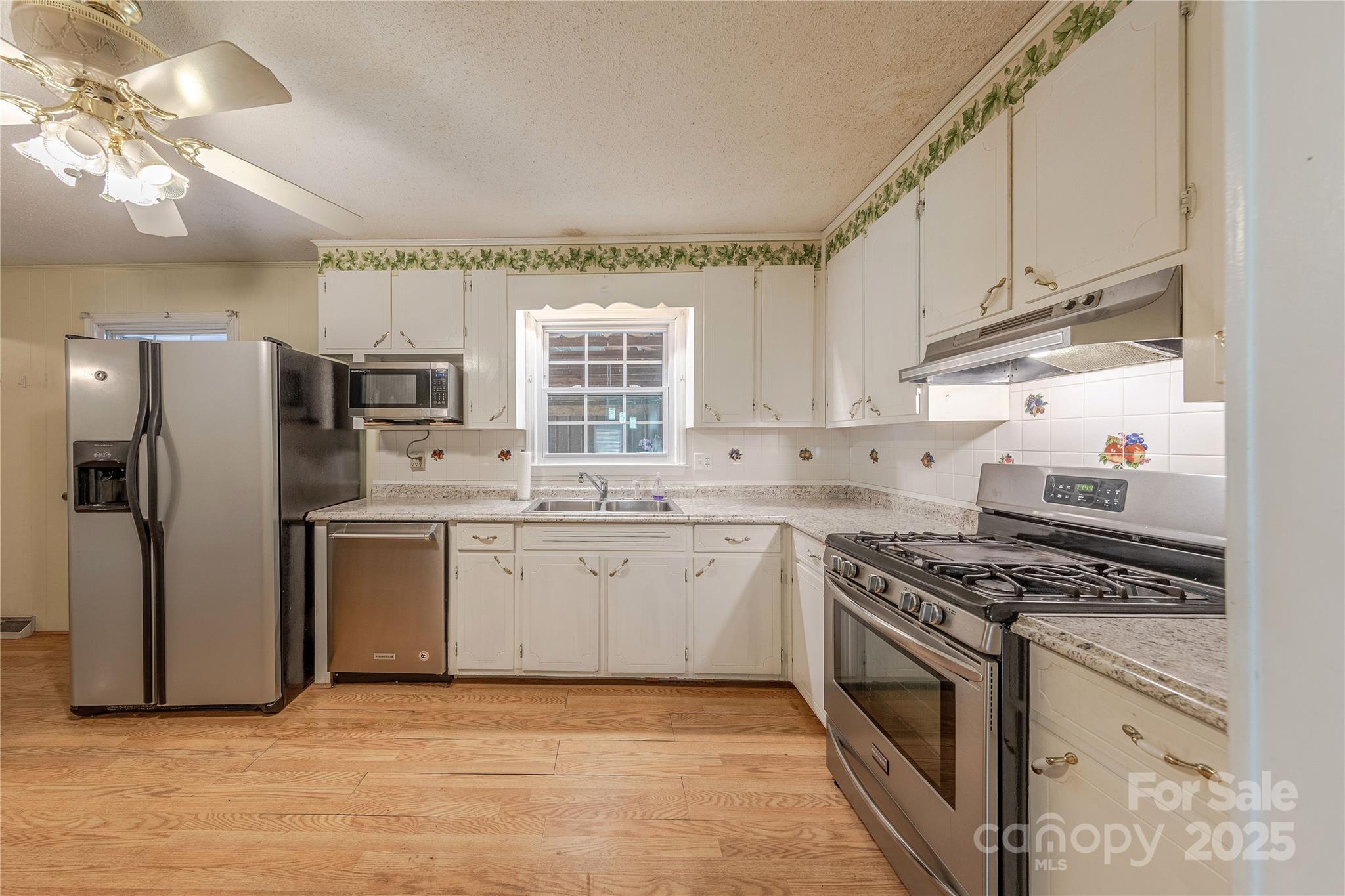 5840 Potter Road Matthews, NC 28104 - Photo 5 of 21 Gallery Image 5