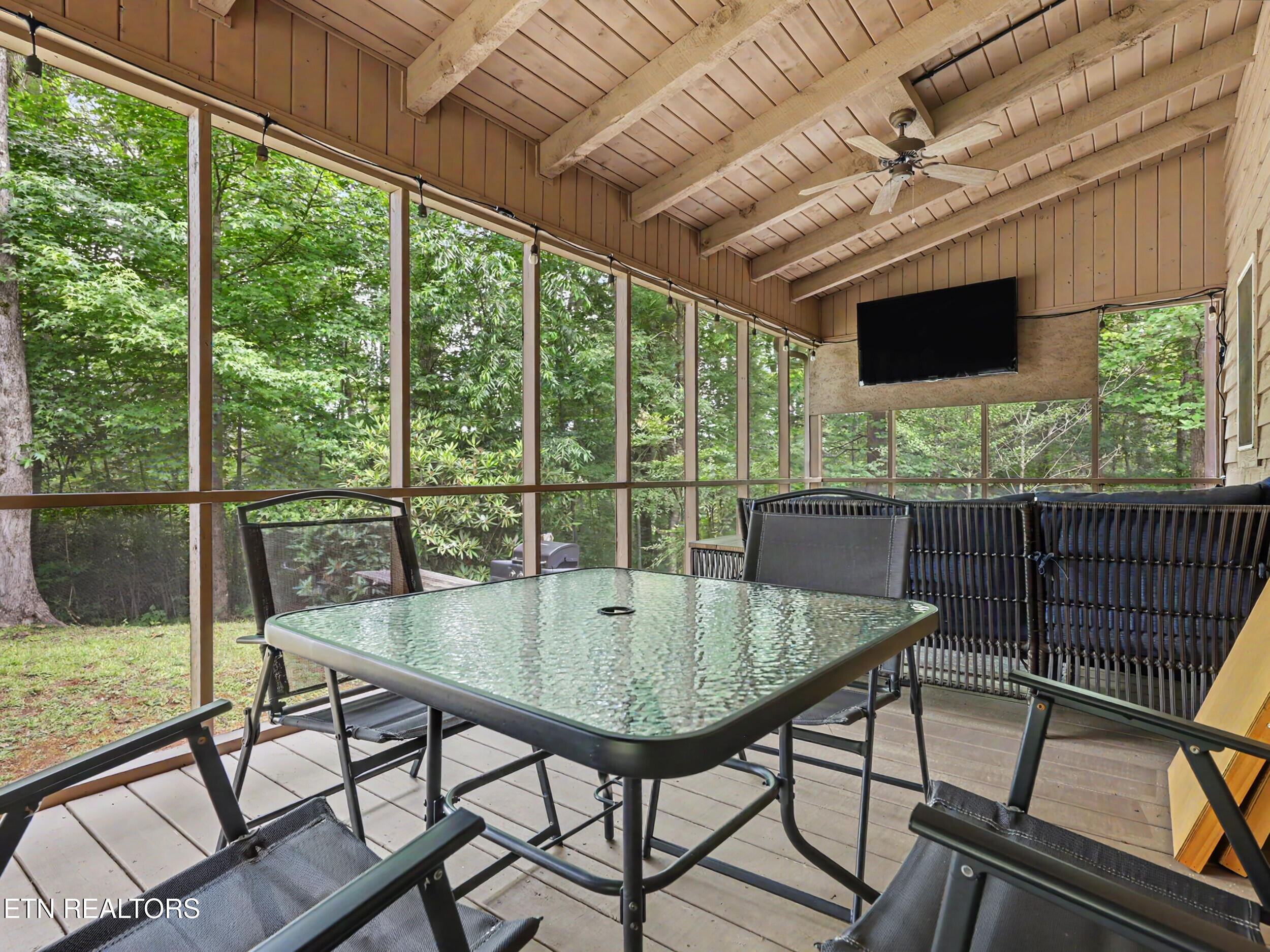 1006 Dry Valley Road Townsend, TN 37882 - Photo 28 of 54 27_img_3447