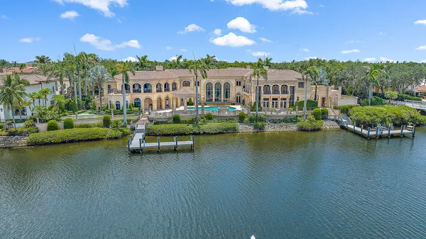$36,000,000 | 209 Commodore Drive, Jupiter, FL 33477