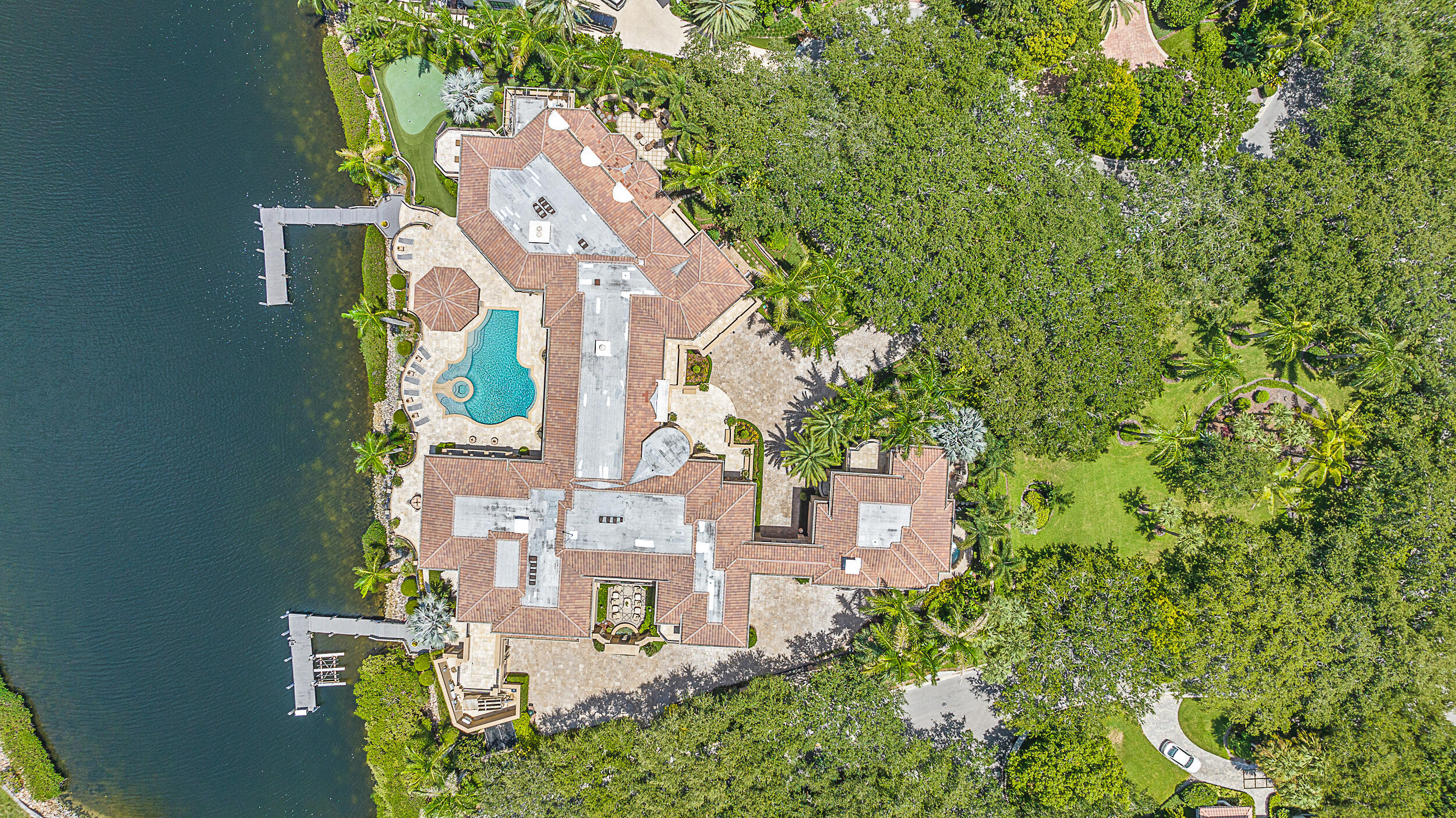 209 Commodore Drive Jupiter, FL 33477 - Photo 5 of 75 Aerial