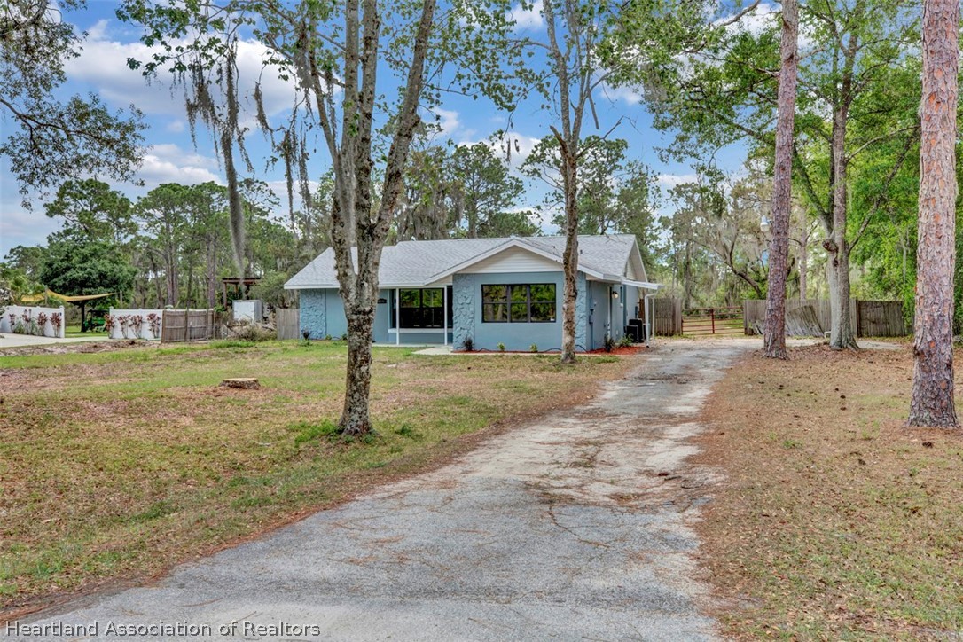 1825 Gardenia Road Sebring, FL 33875 - Photo 34 of 36 Gallery Image 34