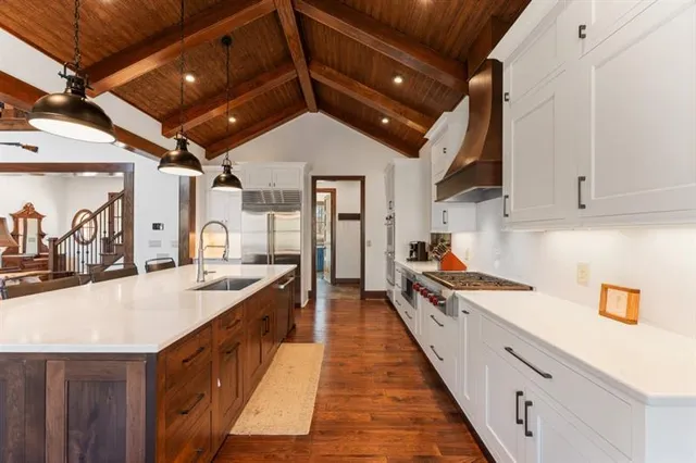 $1,899,000 | 975 Blalock Lakes Drive, Newnan, GA 30263