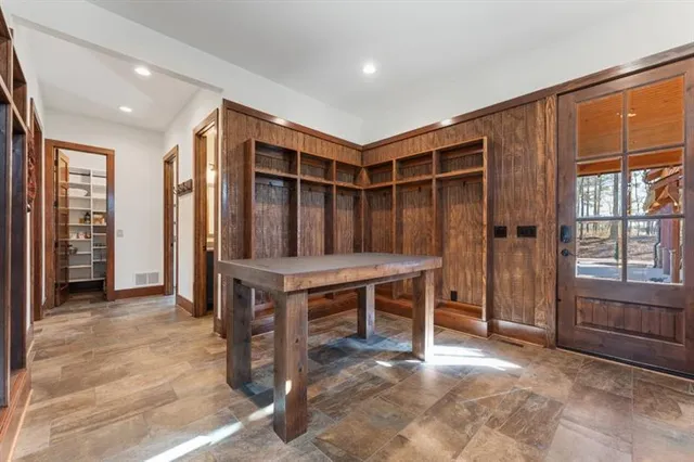 $1,899,000 | 975 Blalock Lakes Drive, Newnan, GA 30263