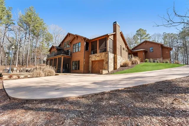 $1,899,000 | 975 Blalock Lakes Drive, Newnan, GA 30263