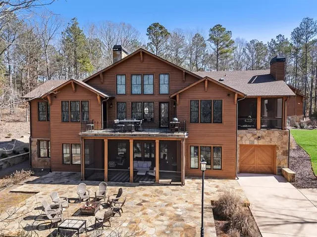 $1,899,000 | 975 Blalock Lakes Drive, Newnan, GA 30263