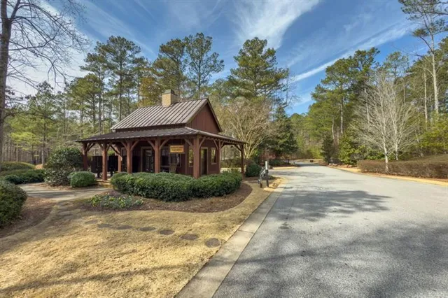 $1,899,000 | 975 Blalock Lakes Drive, Newnan, GA 30263