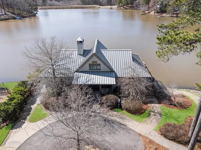 $1,899,000 | 975 Blalock Lakes Drive, Newnan, GA 30263