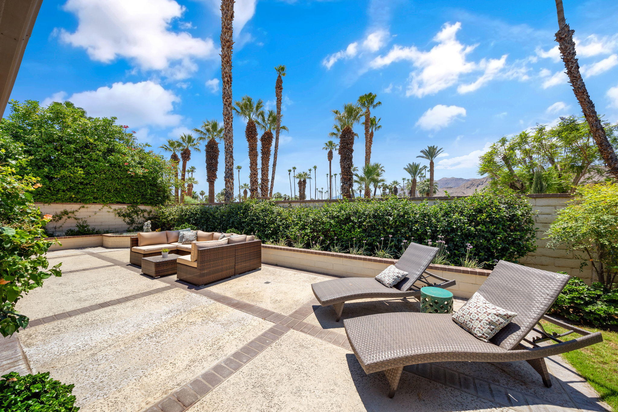 108 Yale Drive Rancho Mirage, CA 92270 - Photo 3 of 54 1-37-WebQuality