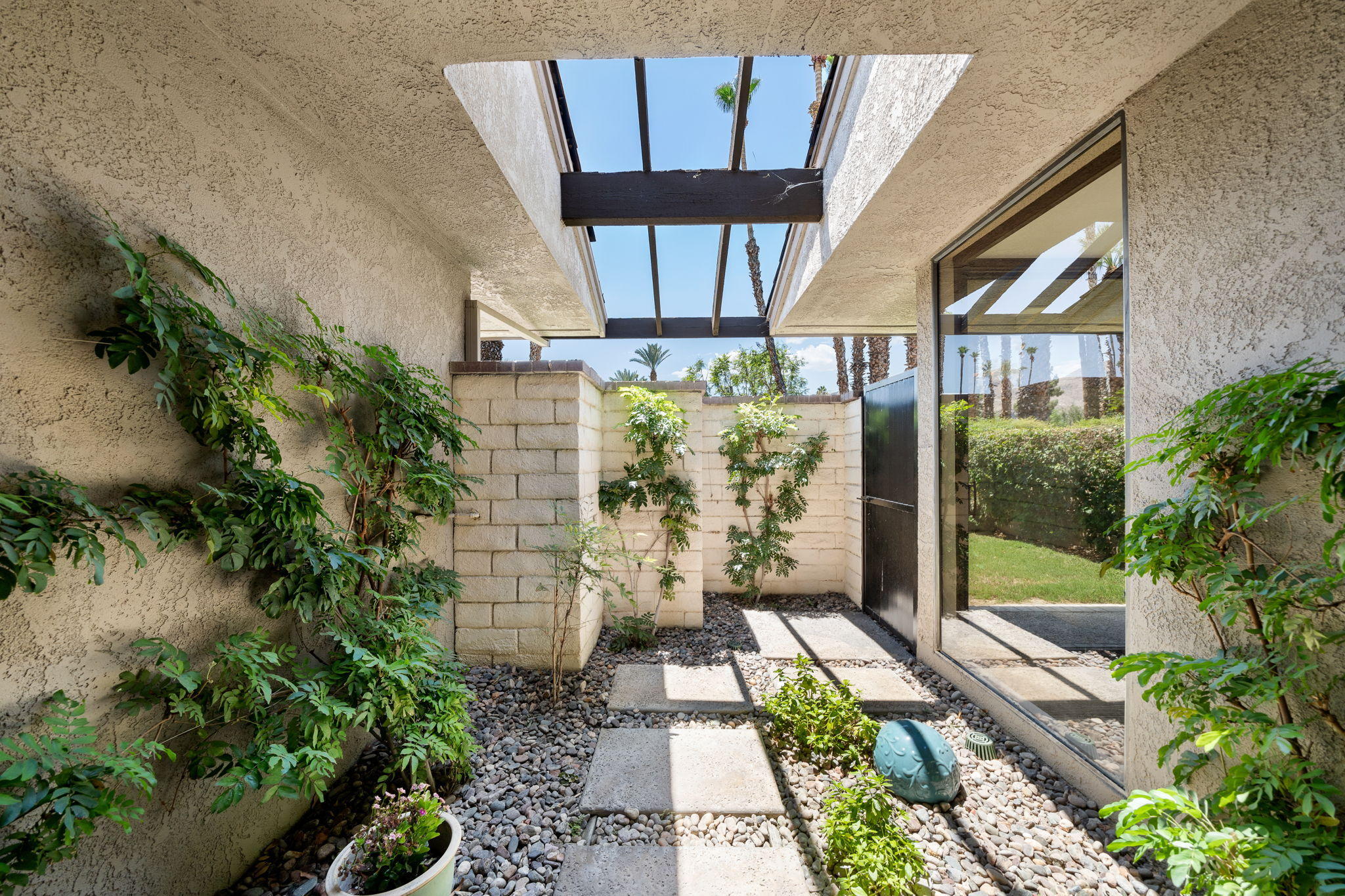108 Yale Drive Rancho Mirage, CA 92270 - Photo 36 of 54 34-33