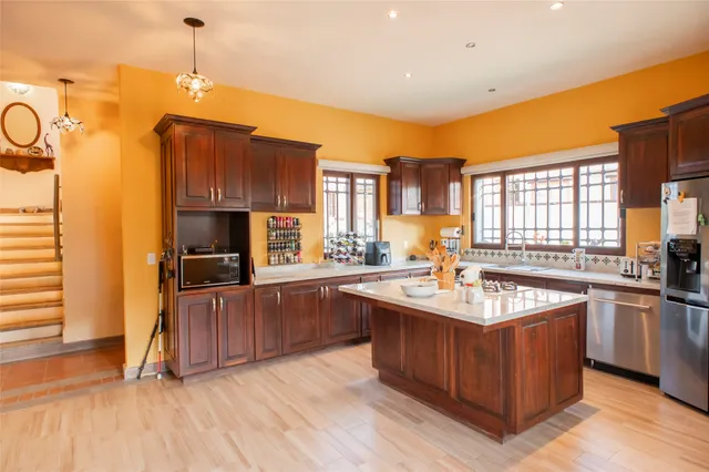 $499,000 | 6 Camino Norte