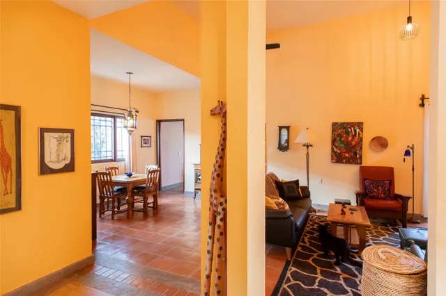 $499,000 | 6 Camino Norte