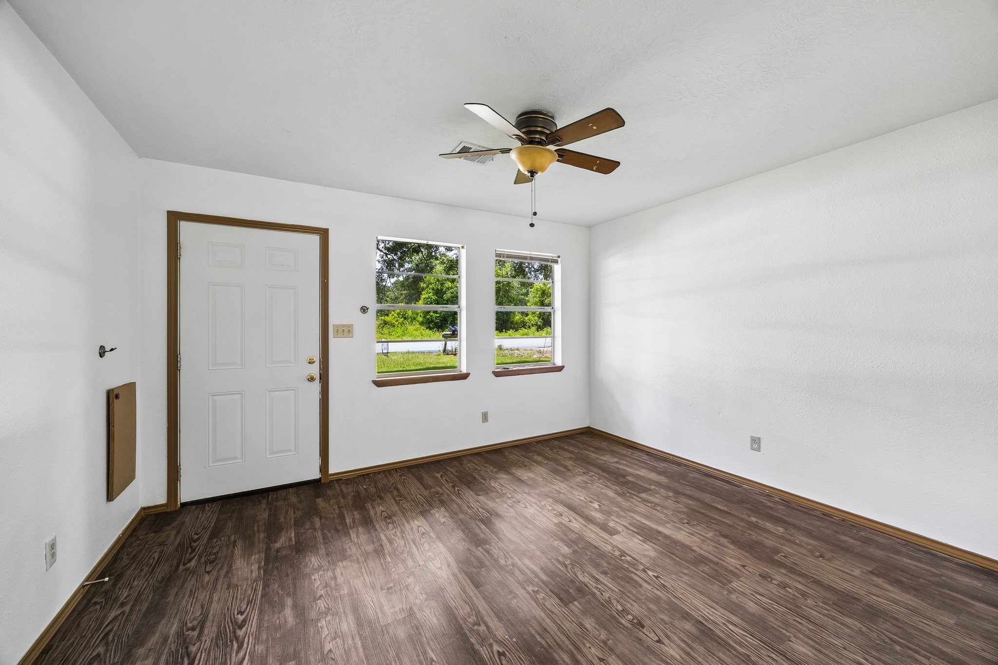 25452 Ipes Road Splendora, TX 77372 - Photo 7 of 24