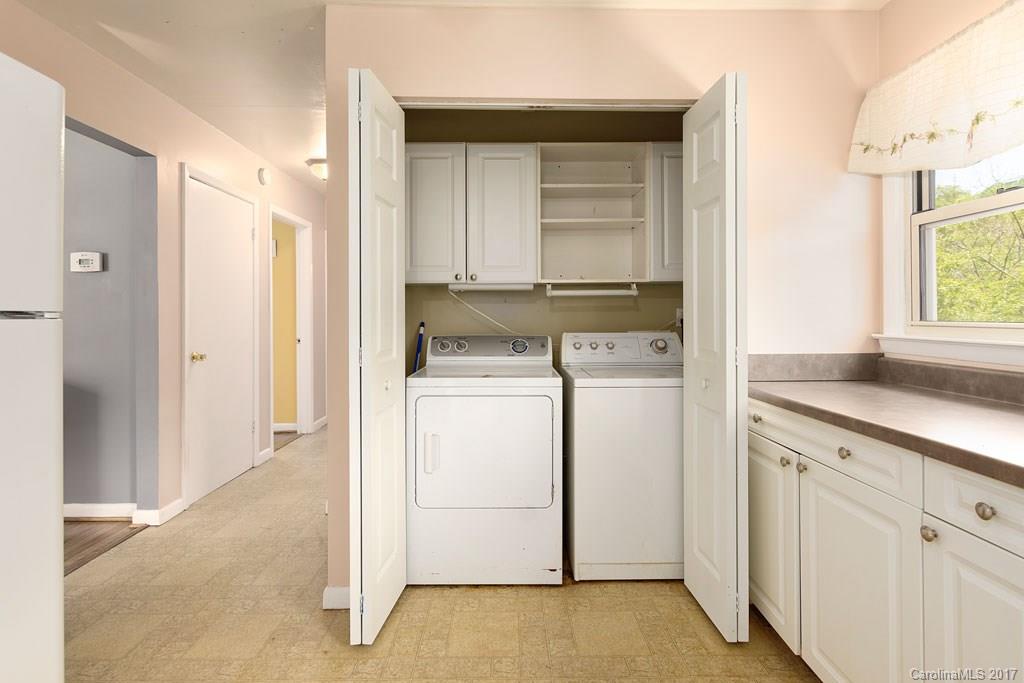 28 New Bailey Ridge Road Candler, NC 28715 - Photo 3 of 19 Gallery Image 3
