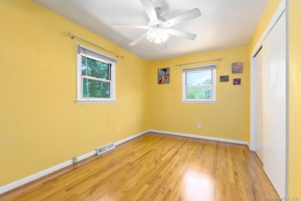 28 New Bailey Ridge Road Candler, NC 28715 - Photo 8 of 19 Gallery Image 8
