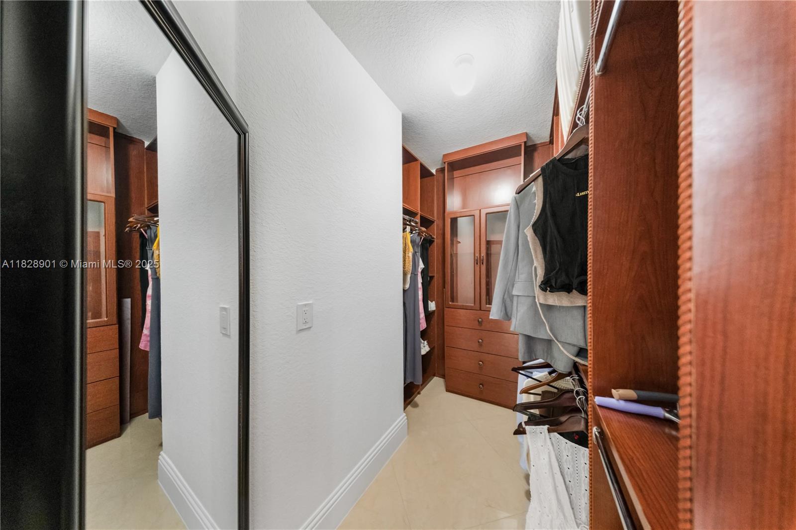 6102 Southwest 159th Court Miami, FL 33193 - Photo 19 of 44