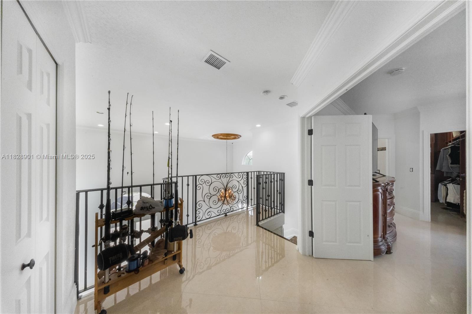 6102 Southwest 159th Court Miami, FL 33193 - Photo 26 of 44