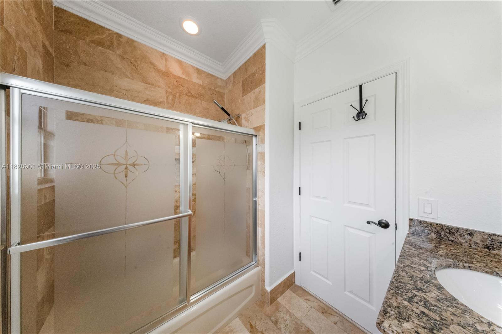 6102 Southwest 159th Court Miami, FL 33193 - Photo 32 of 44