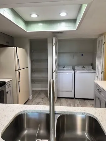 a view of utility room