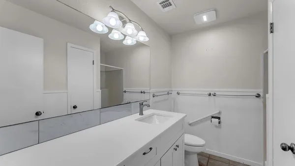 $2,700 | 352 Lookout Mountain, Kingsland, TX 78639