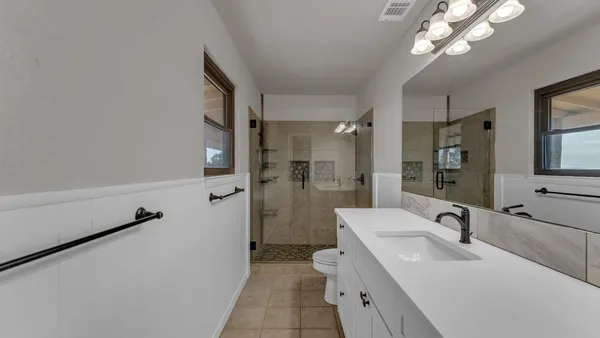 $2,700 | 352 Lookout Mountain, Kingsland, TX 78639