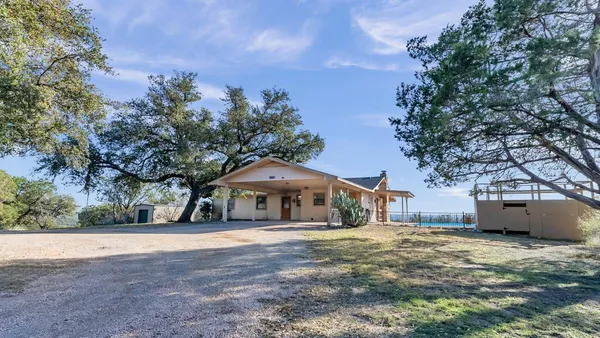 $2,700 | 352 Lookout Mountain, Kingsland, TX 78639