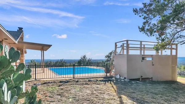 $2,700 | 352 Lookout Mountain, Kingsland, TX 78639