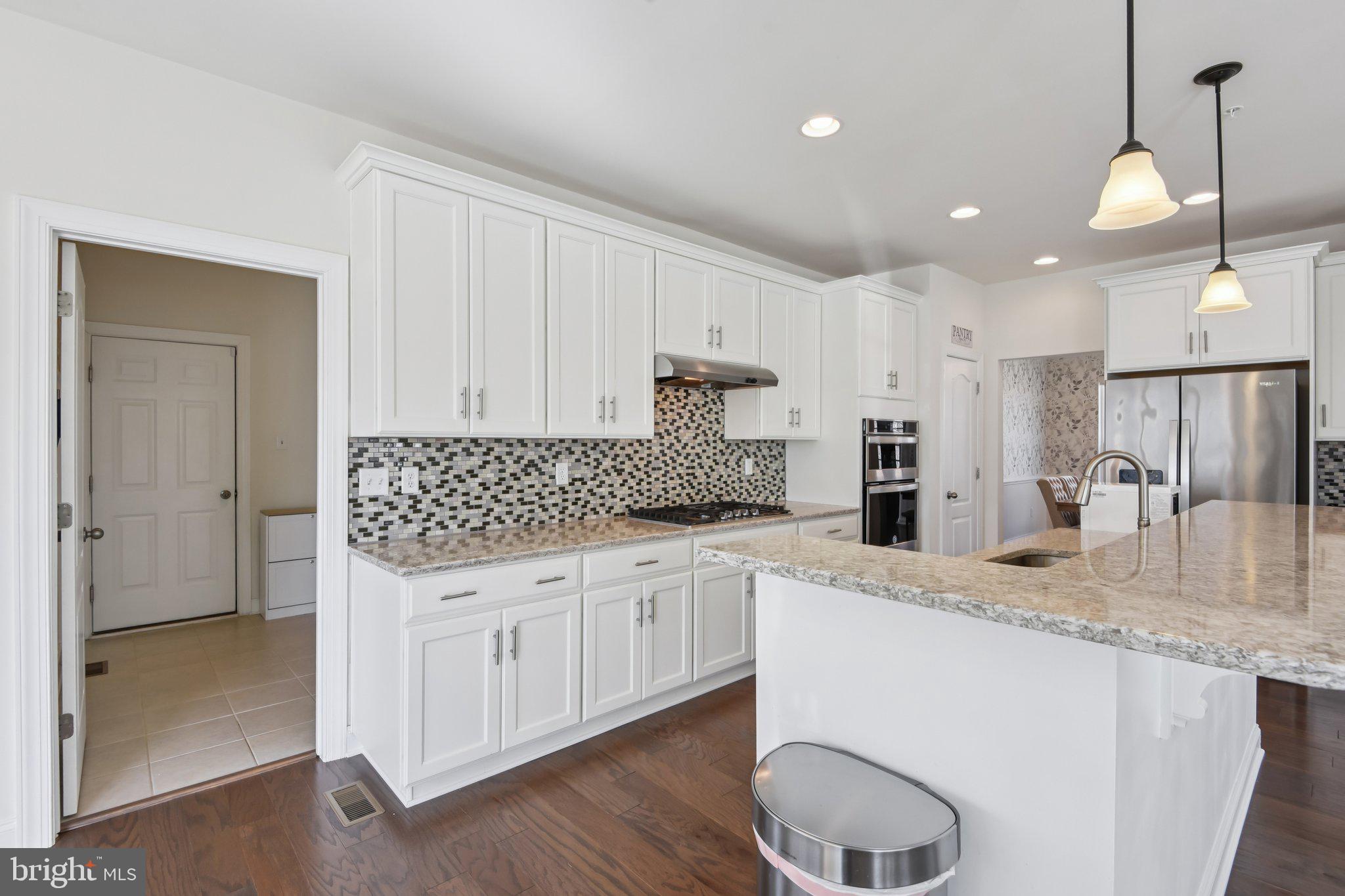 8616 Doves Fly Way Laurel, MD 20723 - Photo 19 of 90 kitchen/mudroom