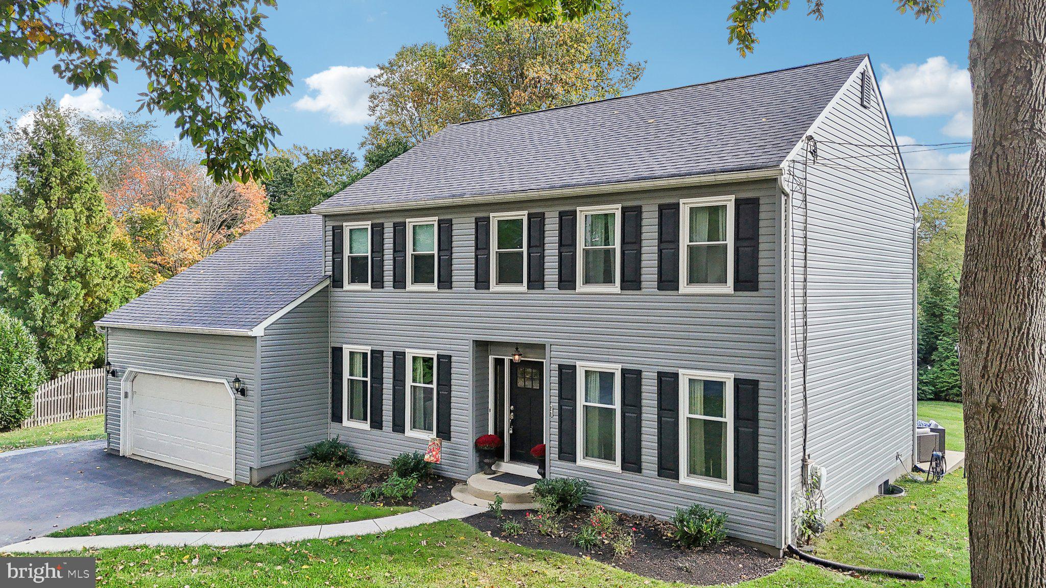 22 Summit Road Malvern, PA 19355 - Photo 1 of 47