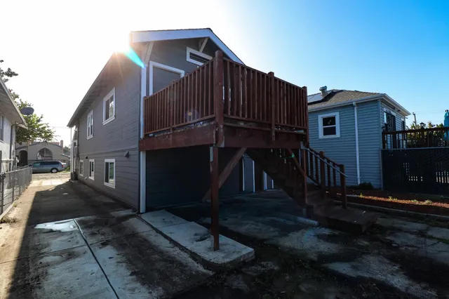 a view of backyard of house