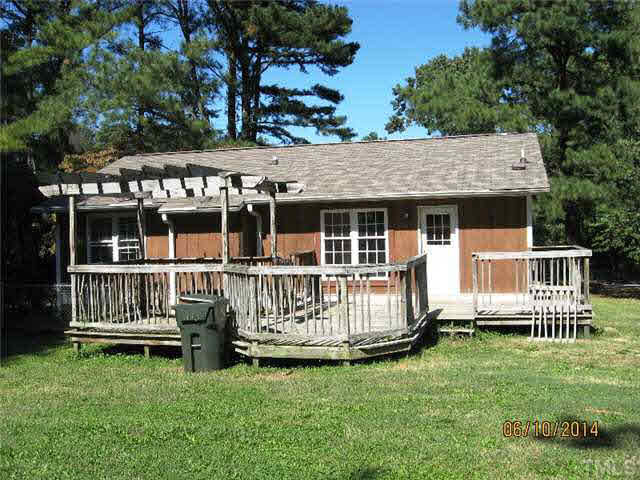 715 Oak Road Raleigh, NC 27603 - Photo 2 of 7 Exterior Back
