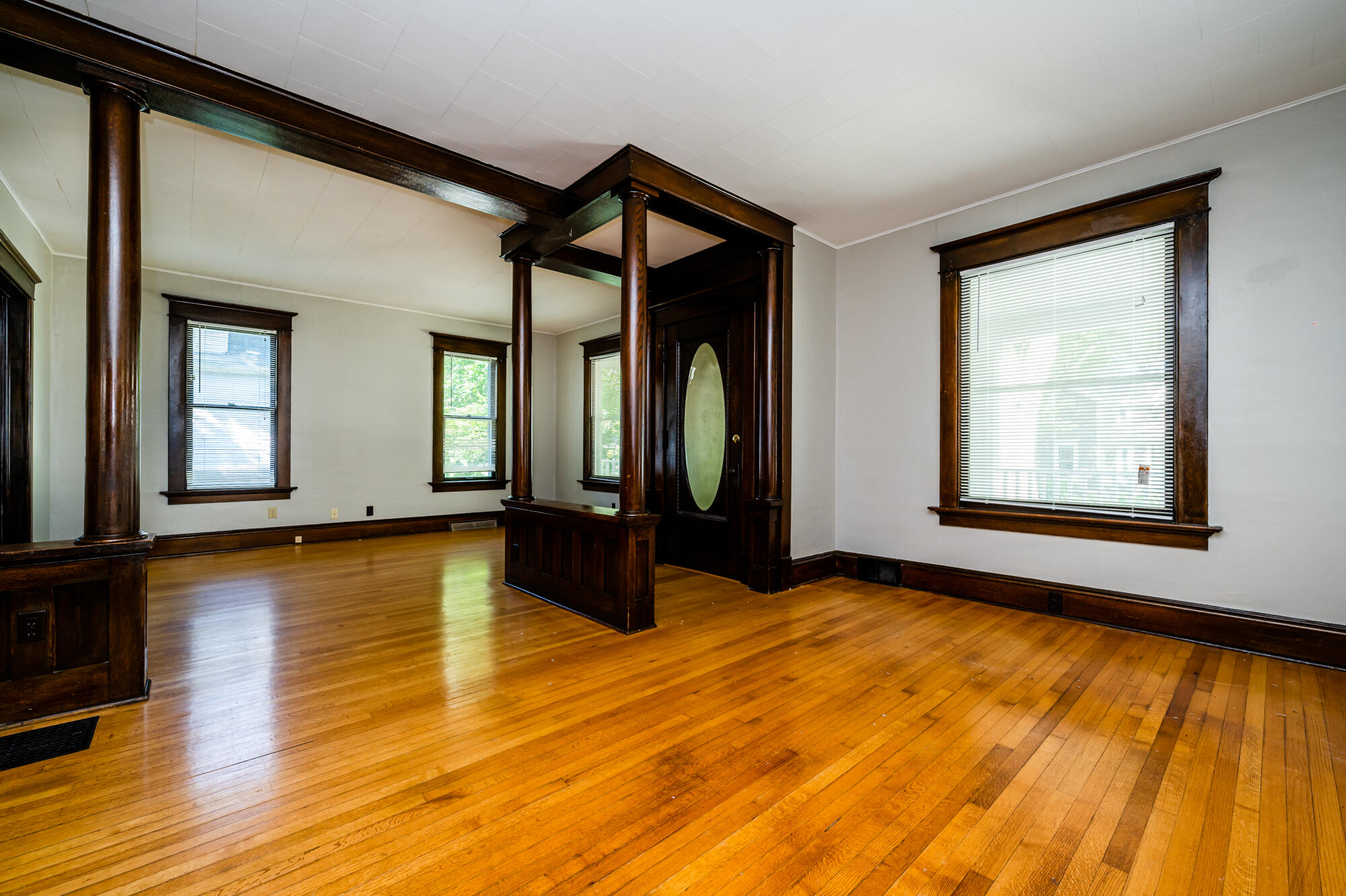 1007 State Street St. Joseph, MI 49085 - Photo 8 of 42 State-108