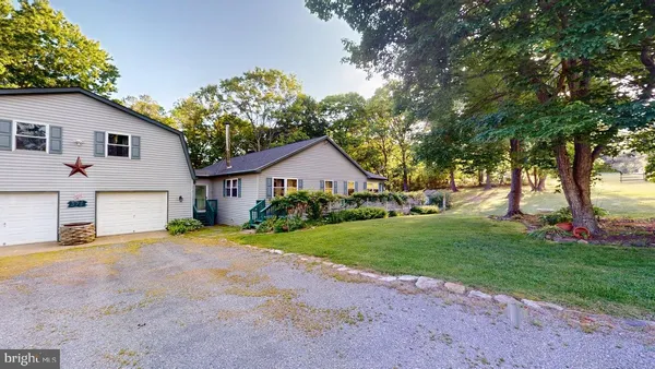 $340,000 | 575 North River Highlands Road, Delray, WV 26714