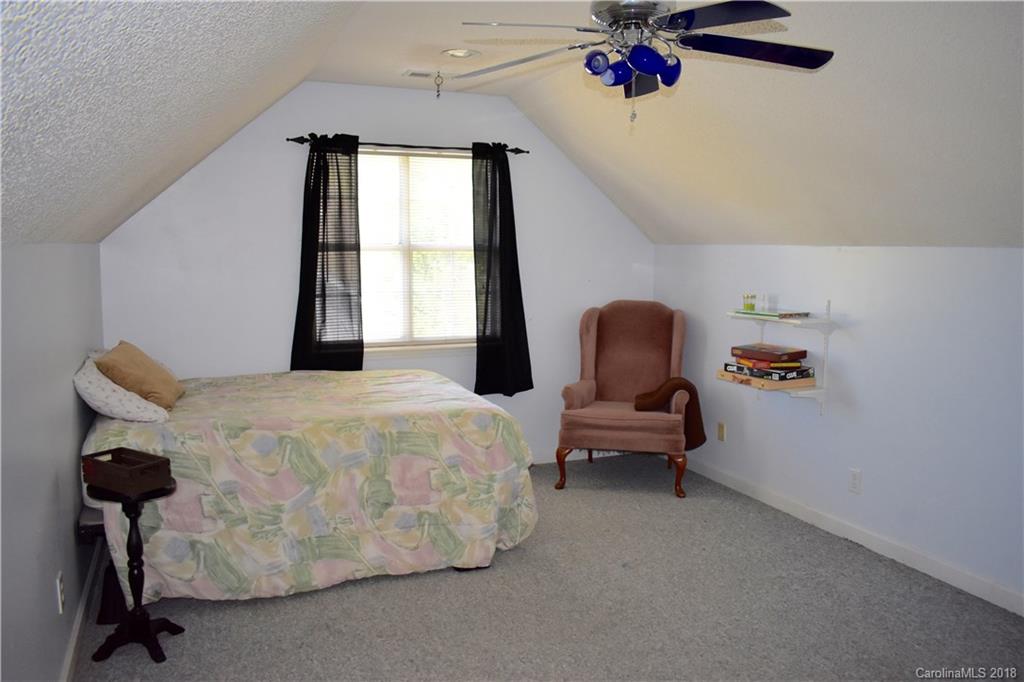 7206 Rothmore Street Charlotte, NC 28215 - Photo 13 of 32 Gallery Image 13