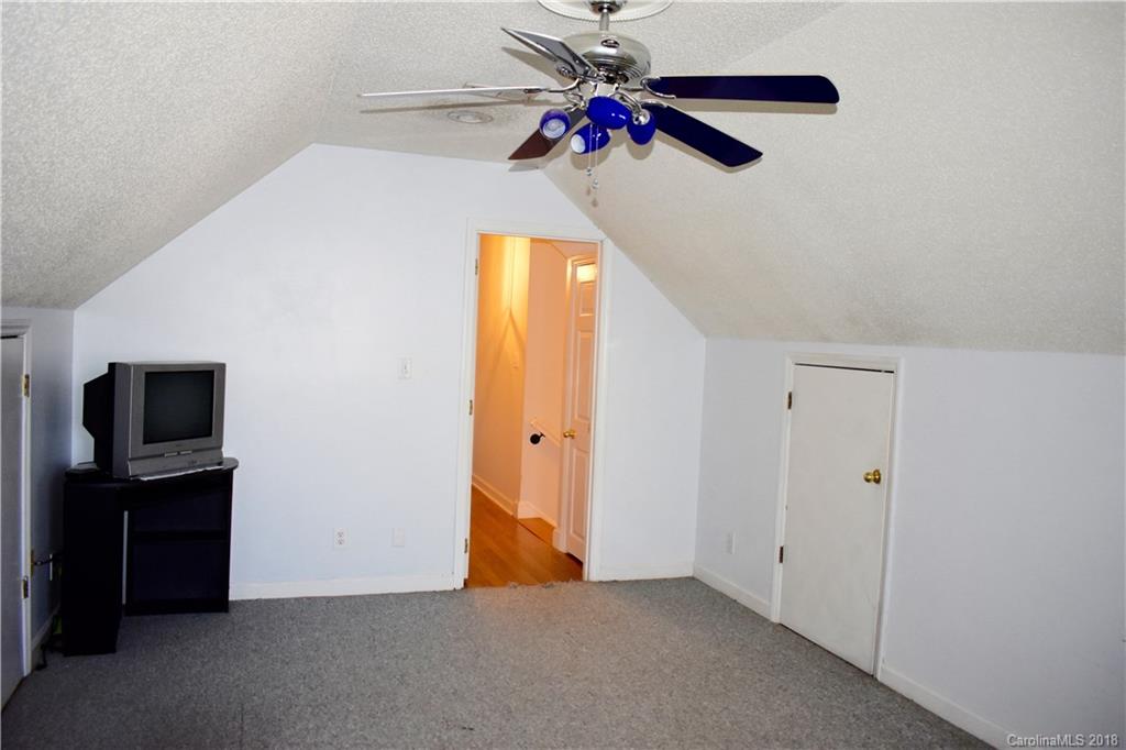 7206 Rothmore Street Charlotte, NC 28215 - Photo 14 of 32 Gallery Image 14