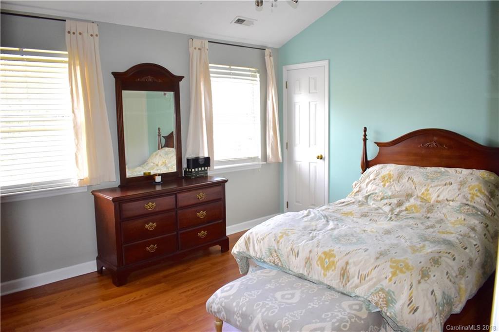7206 Rothmore Street Charlotte, NC 28215 - Photo 20 of 32 Gallery Image 20