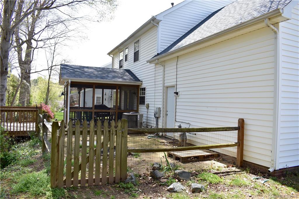 7206 Rothmore Street Charlotte, NC 28215 - Photo 28 of 32 Gallery Image 28