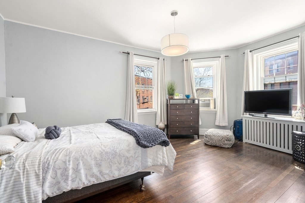 6 Lanark Road, Unit 1 Brookline, MA 02445 - Photo 14 of 19